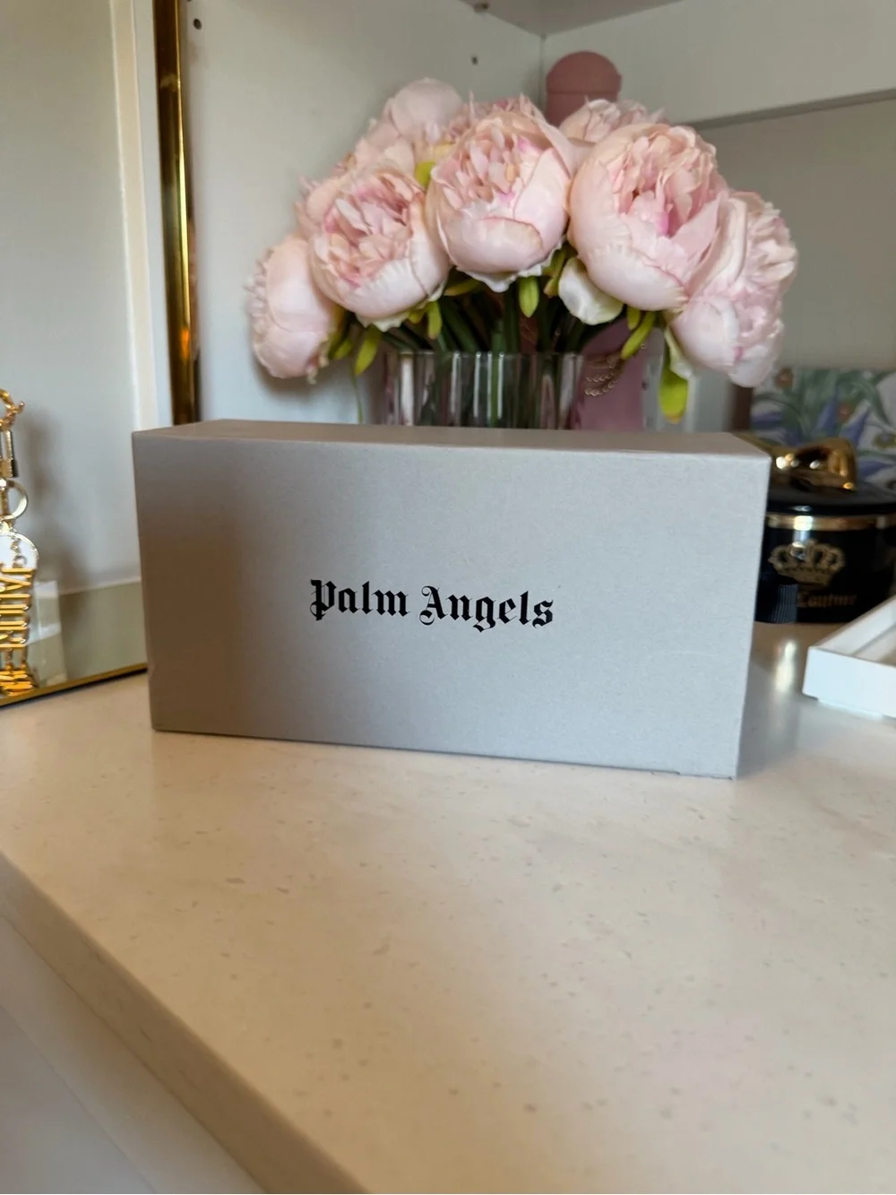 Palm Angels NIB Pink shades new in Brown Suede Sunglasses Case GIFTABLE